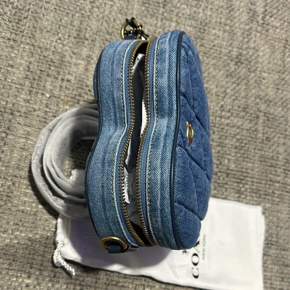 Heart-Shaped Quilted Denim Bag - Picture 3 of 8